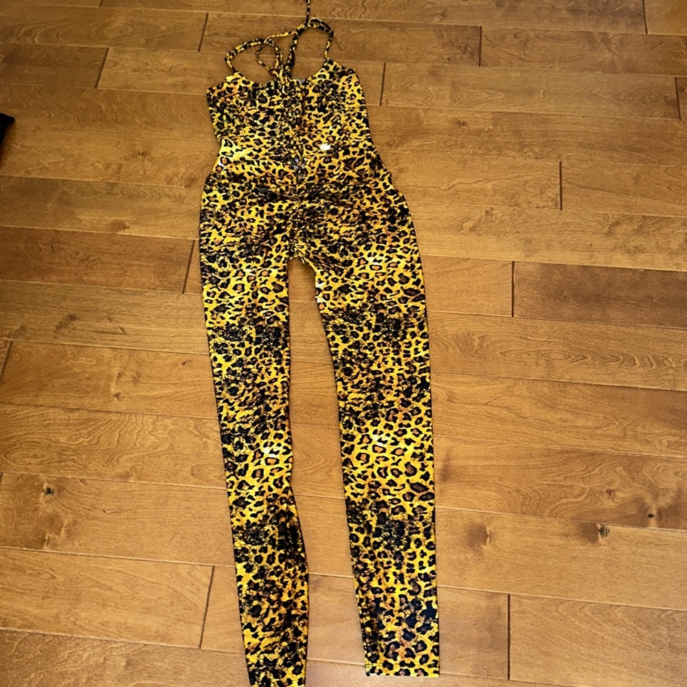Unworn one piece jumpsuit. Super sexy! xl - Picture 3 of 5